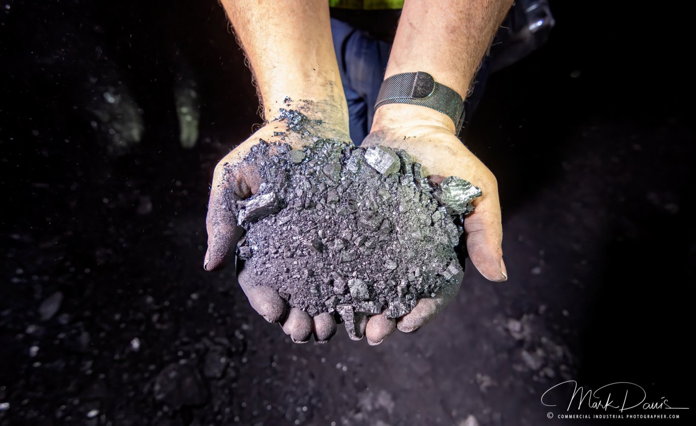 Coal-Mine-Hands